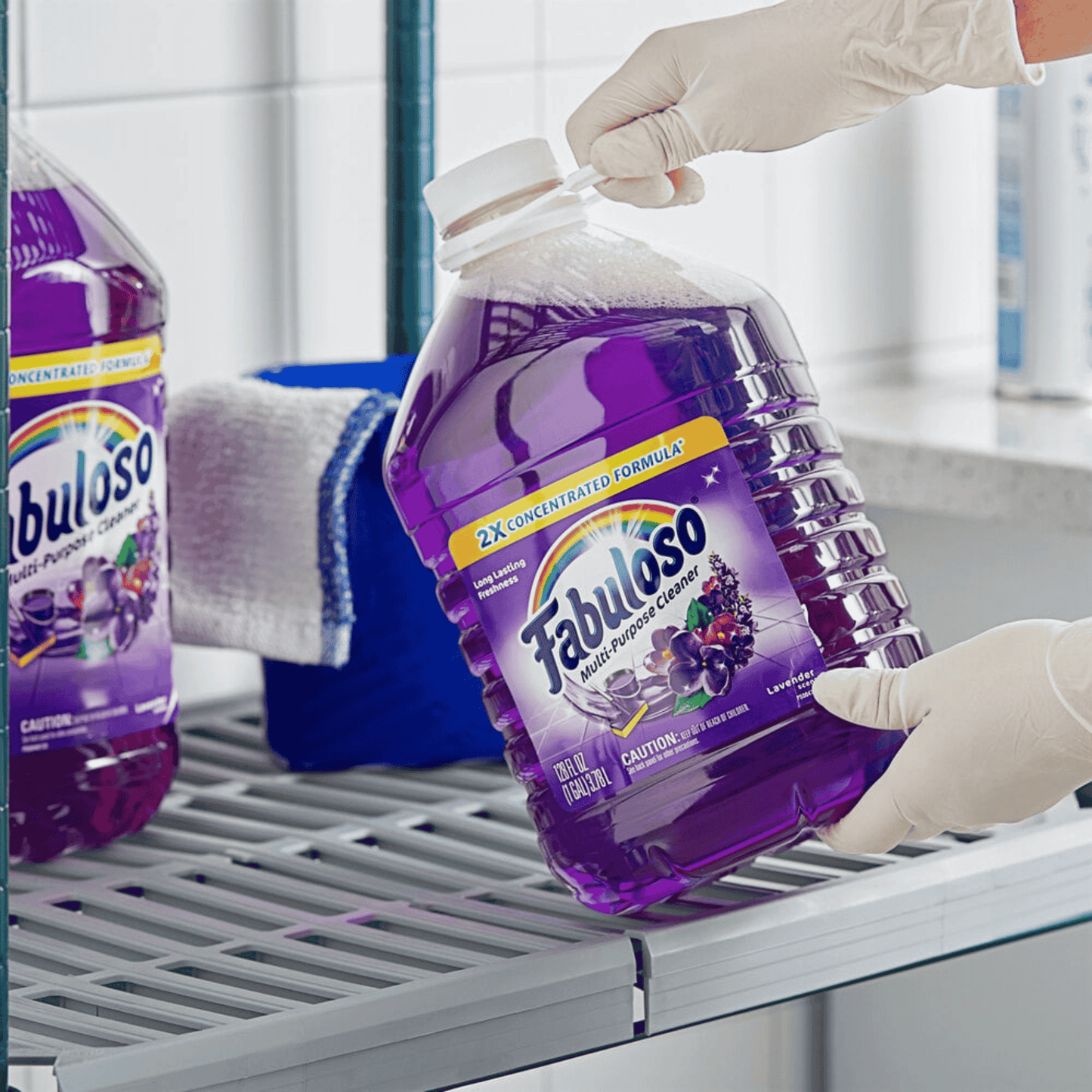 Fabuloso Concentrated Formula - Lavender Scent - Multi-Purpose Cleaner - 1 Gallon (4/Case)